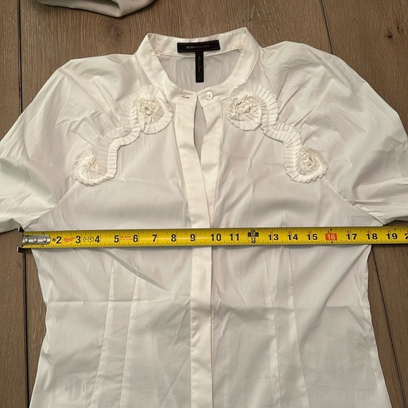 Gorgeous designer style decorative mutton sleeve BCBG white Poplin top blouse - Picture 10 of 10